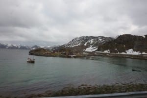 Stundenlang begleitet uns diese herrliche norwegische Landschaft