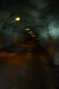 Tunneldurchfahrt vor dem Nordkap Tunneldurchfahrt vor dem Nordkap