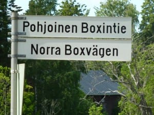 Straßennamen immer zweisprachig-finnisch-schwedisch