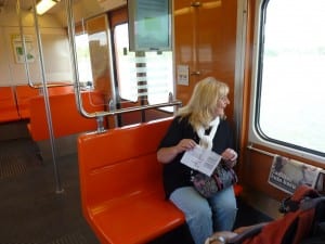 In der Metro, der Helsinkier U-Bahn In der Metro, der Helsinkier U-Bahn