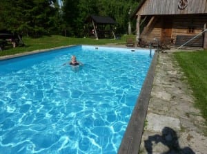 Im "Luhtre Talu" Swimmingpool