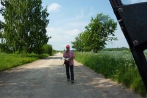 Lettische Nebenstrecke, erdgebundene Fahrbahndecke