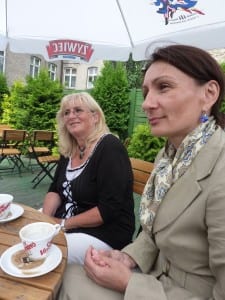 Gosia Nowatzka, die rechte Hand des Bürgermeisters übersetzt in fehlerfreies Deutsch