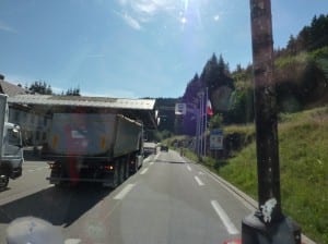 An der Schweizer Grenze-wir bekommen grünes Licht An der Schweizer Grenze-wir bekommen grünes Licht