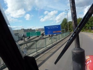 Durch Basel zu fahren ist keine Kunst....mit einem Auto ! Durch Basel zu fahren ist keine Kunst....mit einem Auto !