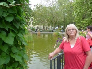 Eine sehr besorgte Besucherin Eine sehr besorgte Besucherin