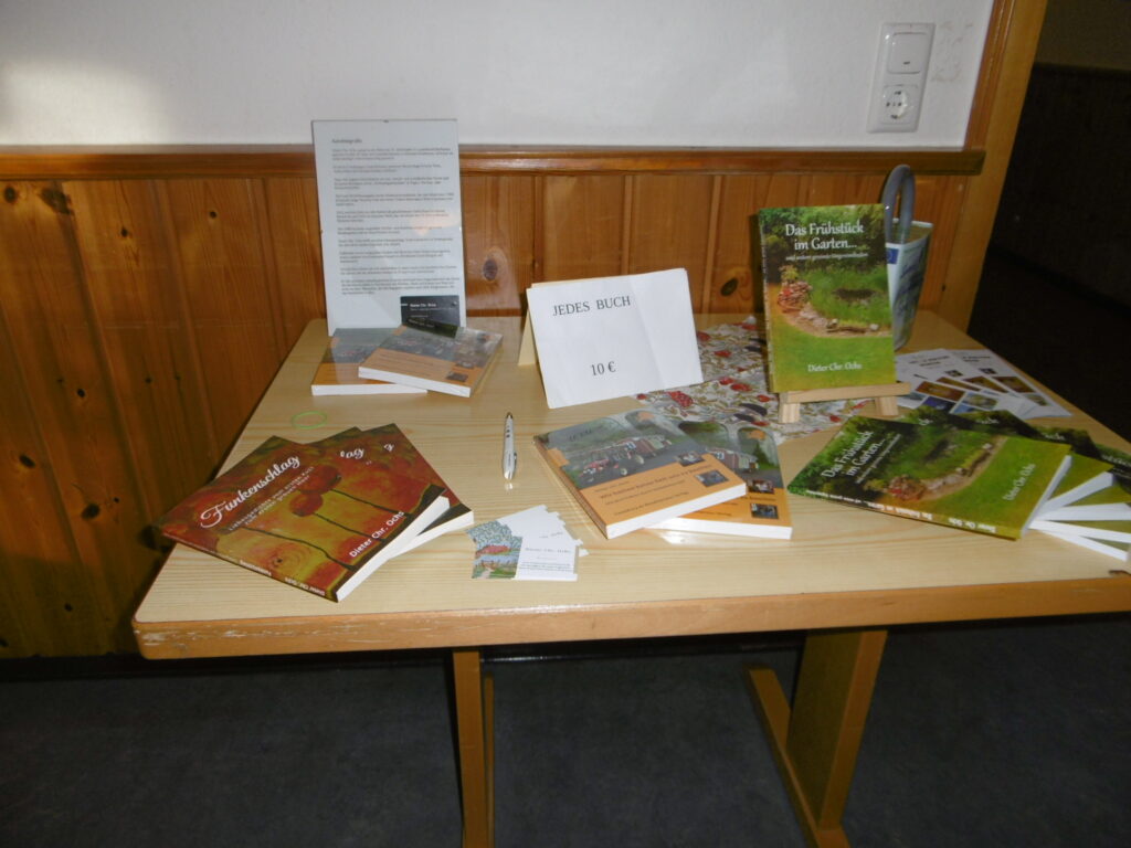 34 Mein Büchertisch